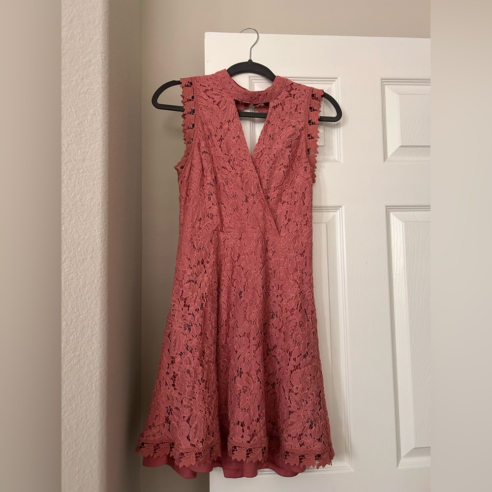 Francesca’s Classy lace dress